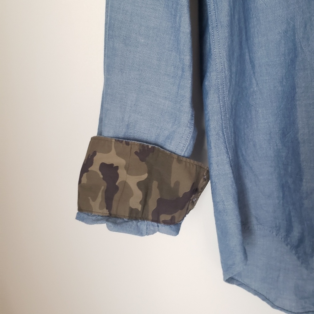Zara Man | Slim Fit Chambray Camo Button Down Top - Picture 2 of 6